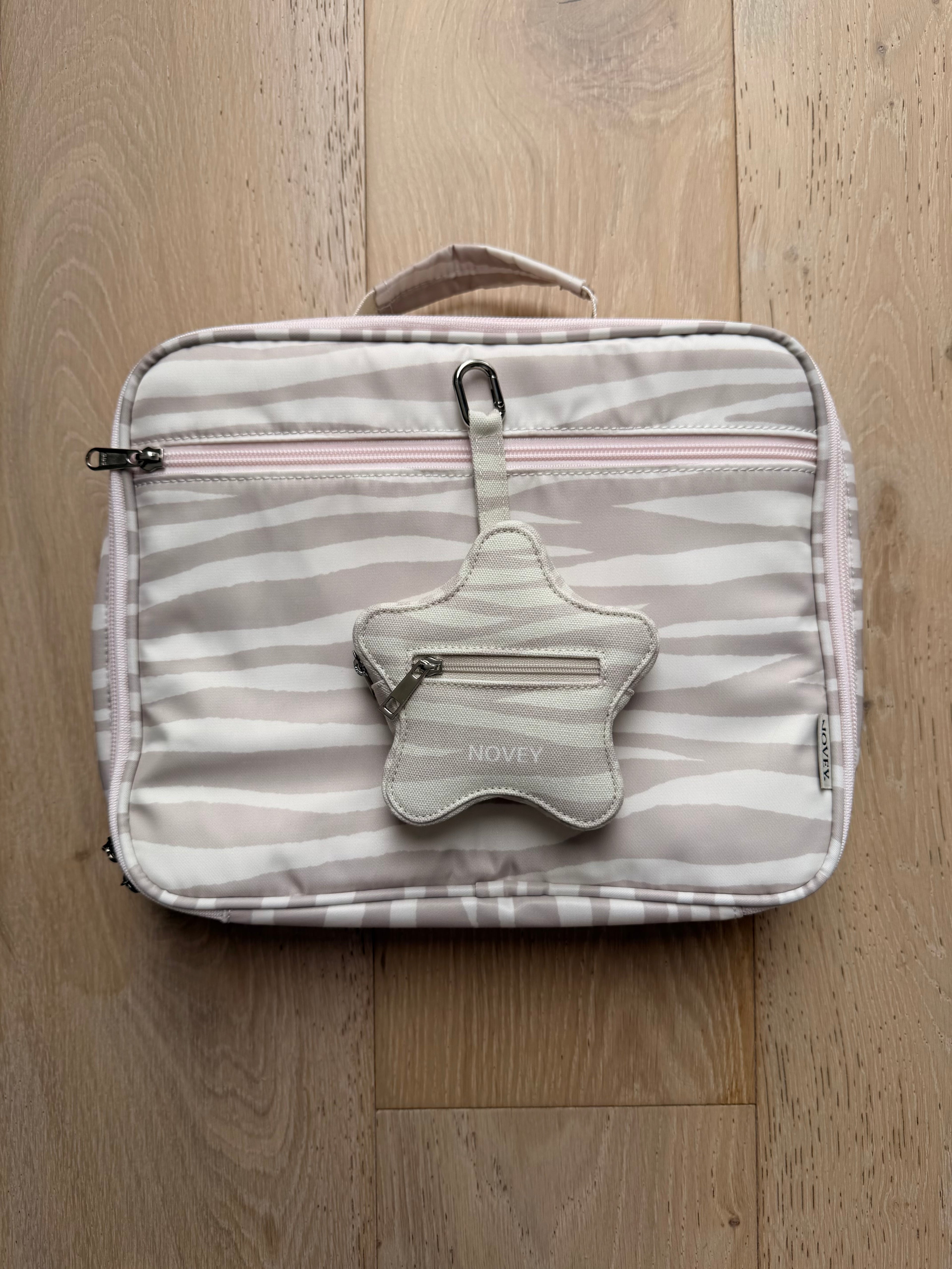 SAMPLE ZEBRA LUNCHBAG - Pink Zip
